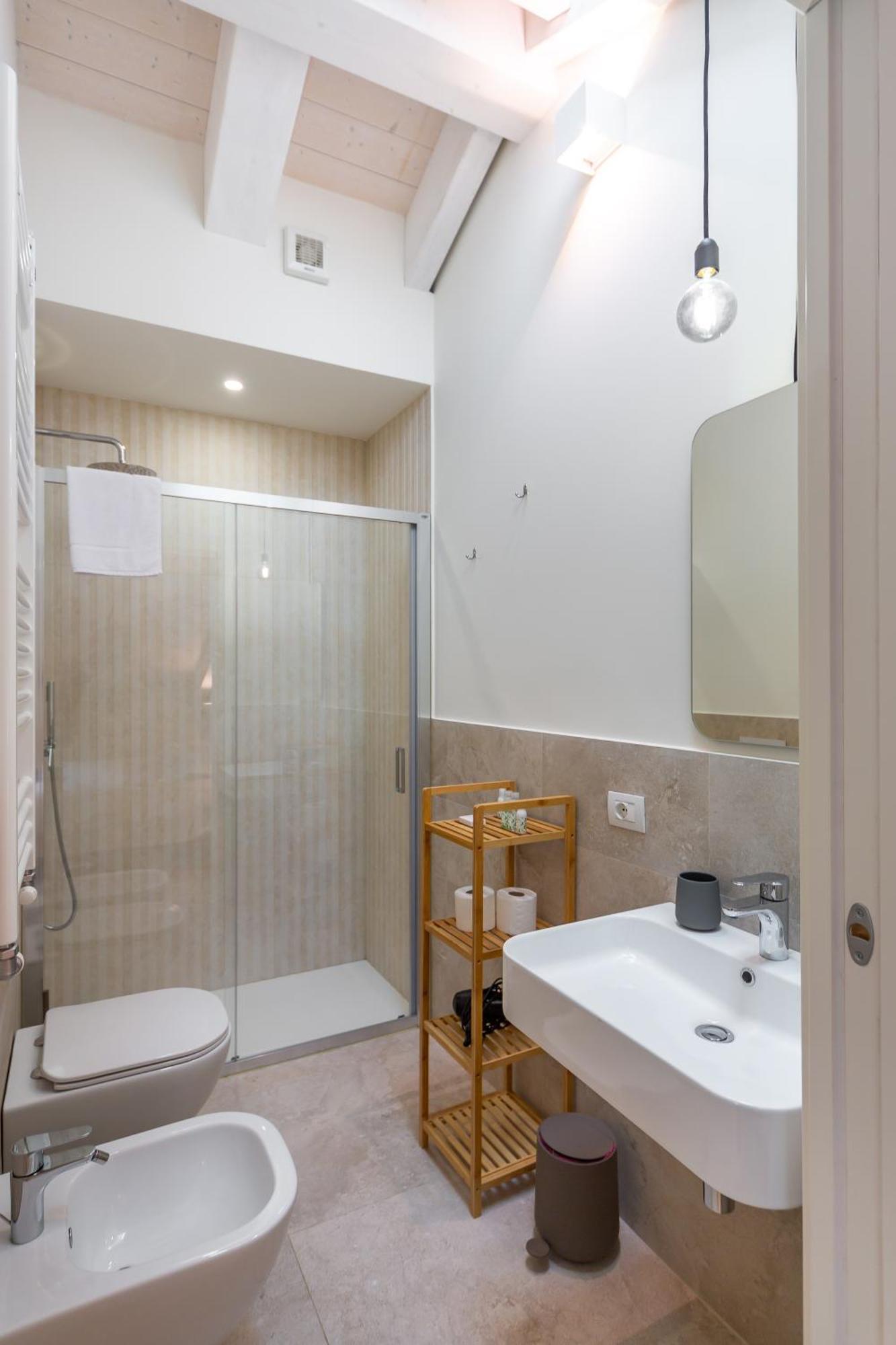 La Mansarda Di Sarpi Apartment มิลาน ภายนอก รูปภาพ